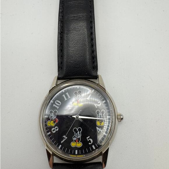 Ingersoll Disney Mickey Mouse Watch - Picture 3 of 4